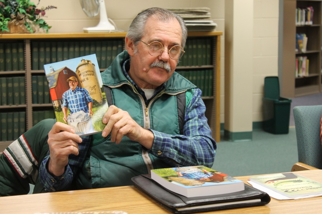 Shawano Area Writers Meeting   Dec 19, 2013   Shawano Area Writers